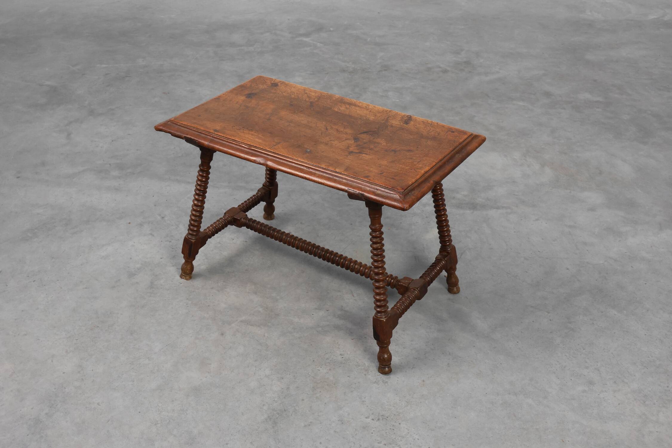 Antique Oak Side Table with Turned Legs and Stretcher Base, Spain, 17th Cen