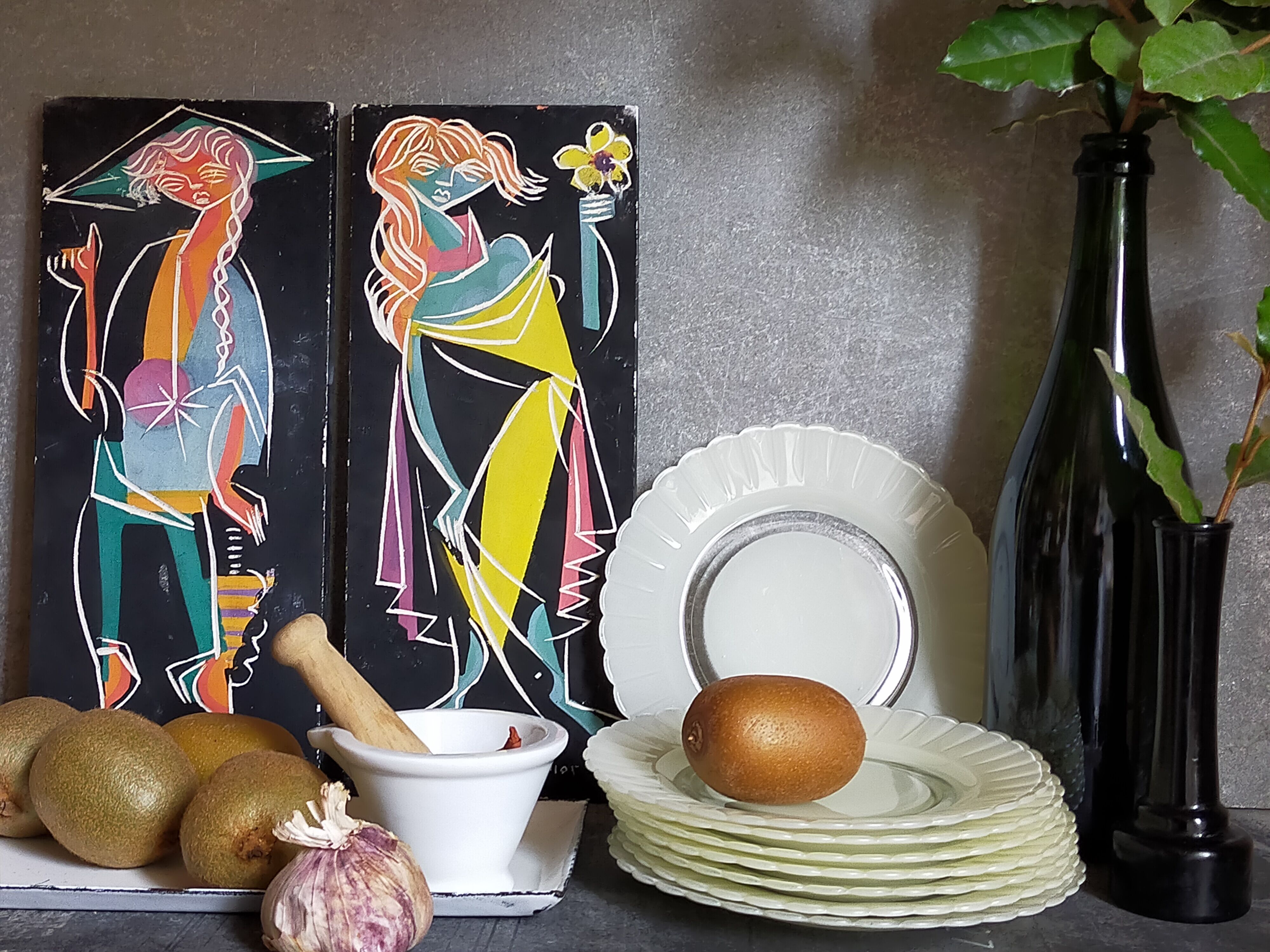 Eight Duralex dessert plates in 60s painted glass
