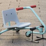 Tricycle année 70/80 entièrement restauré