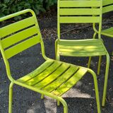Chaises en métal