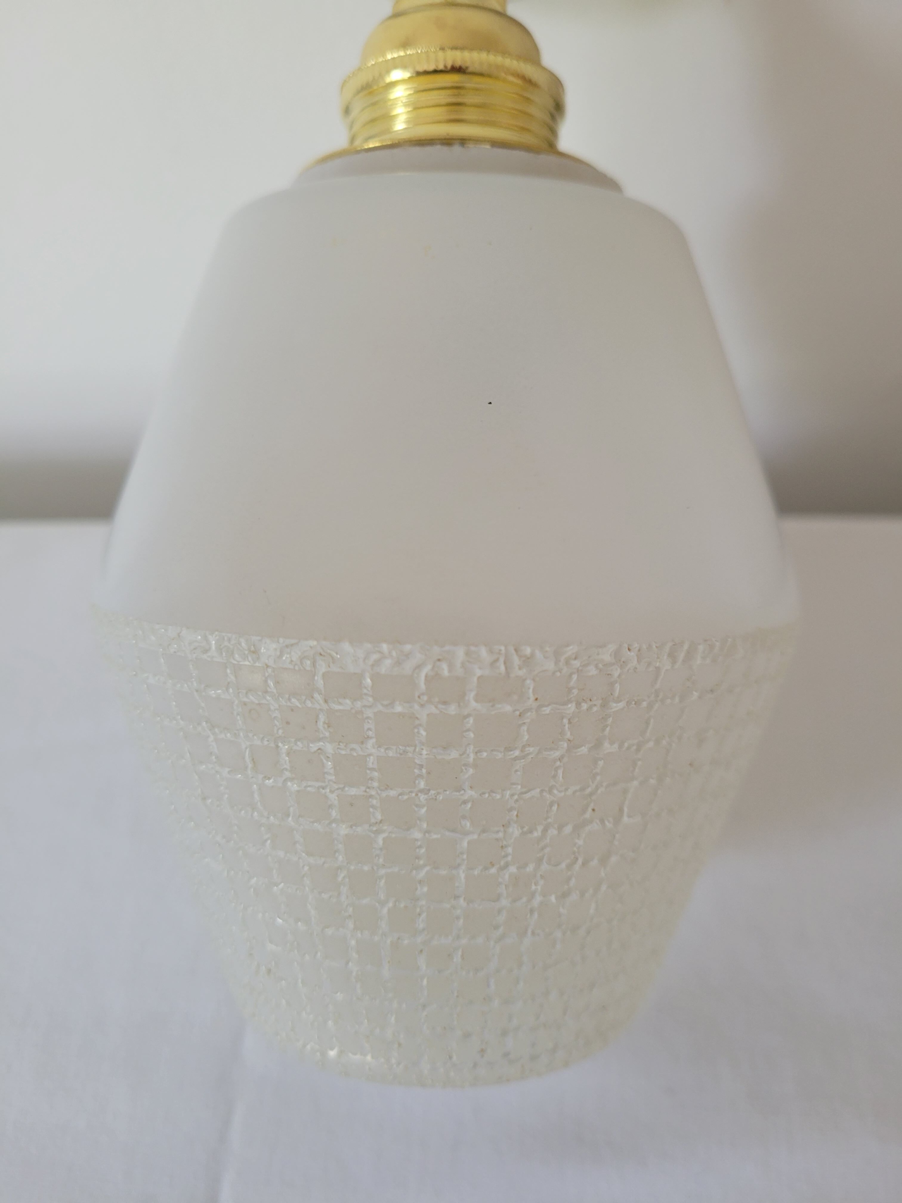 Porcelain and glass wall lamp