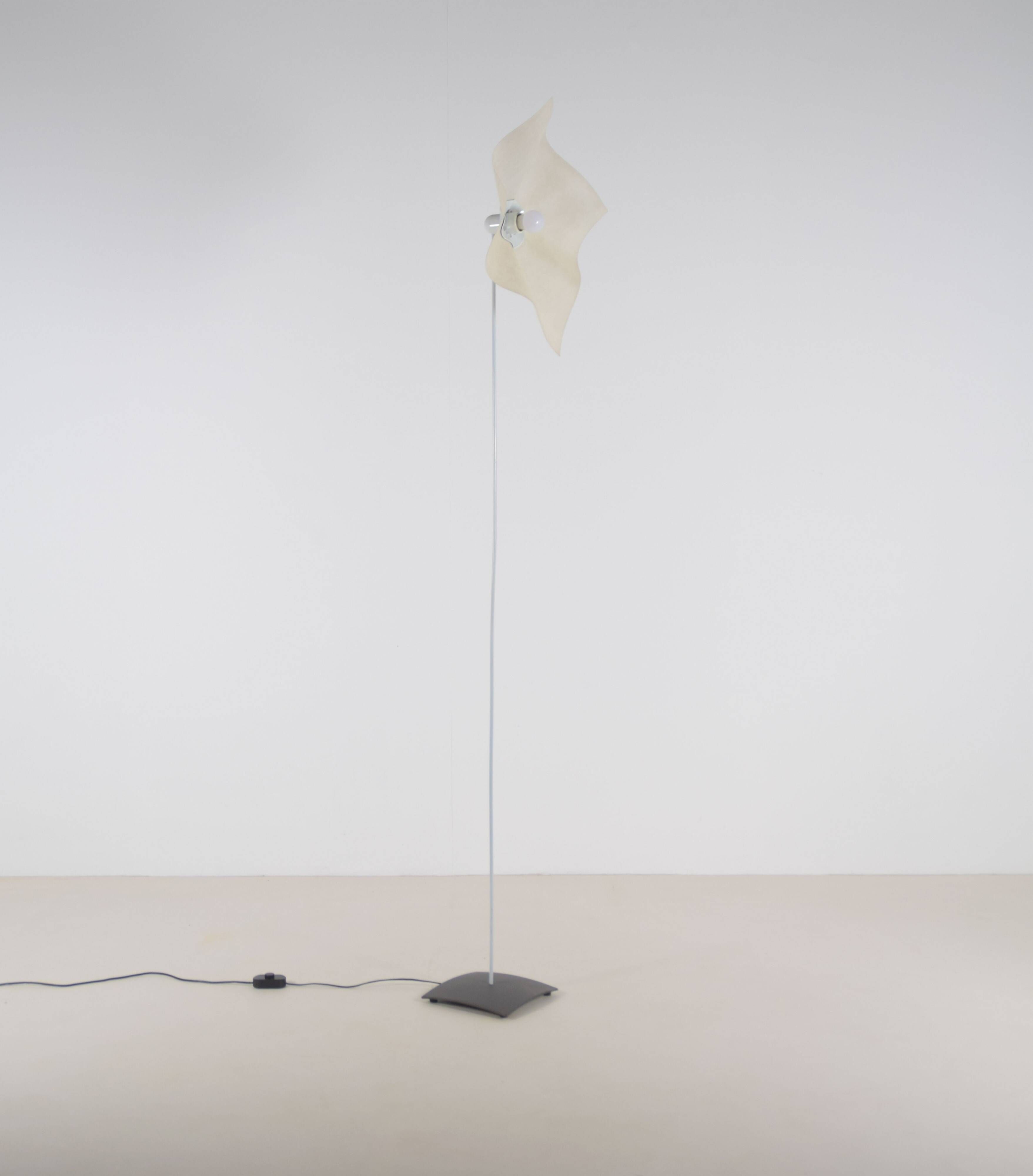 Area 210 floor lamp designed by Mario Bellini for Artemide, 1970s