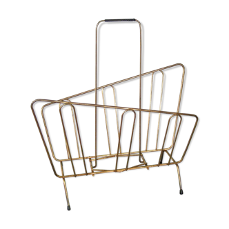 Magazine holder