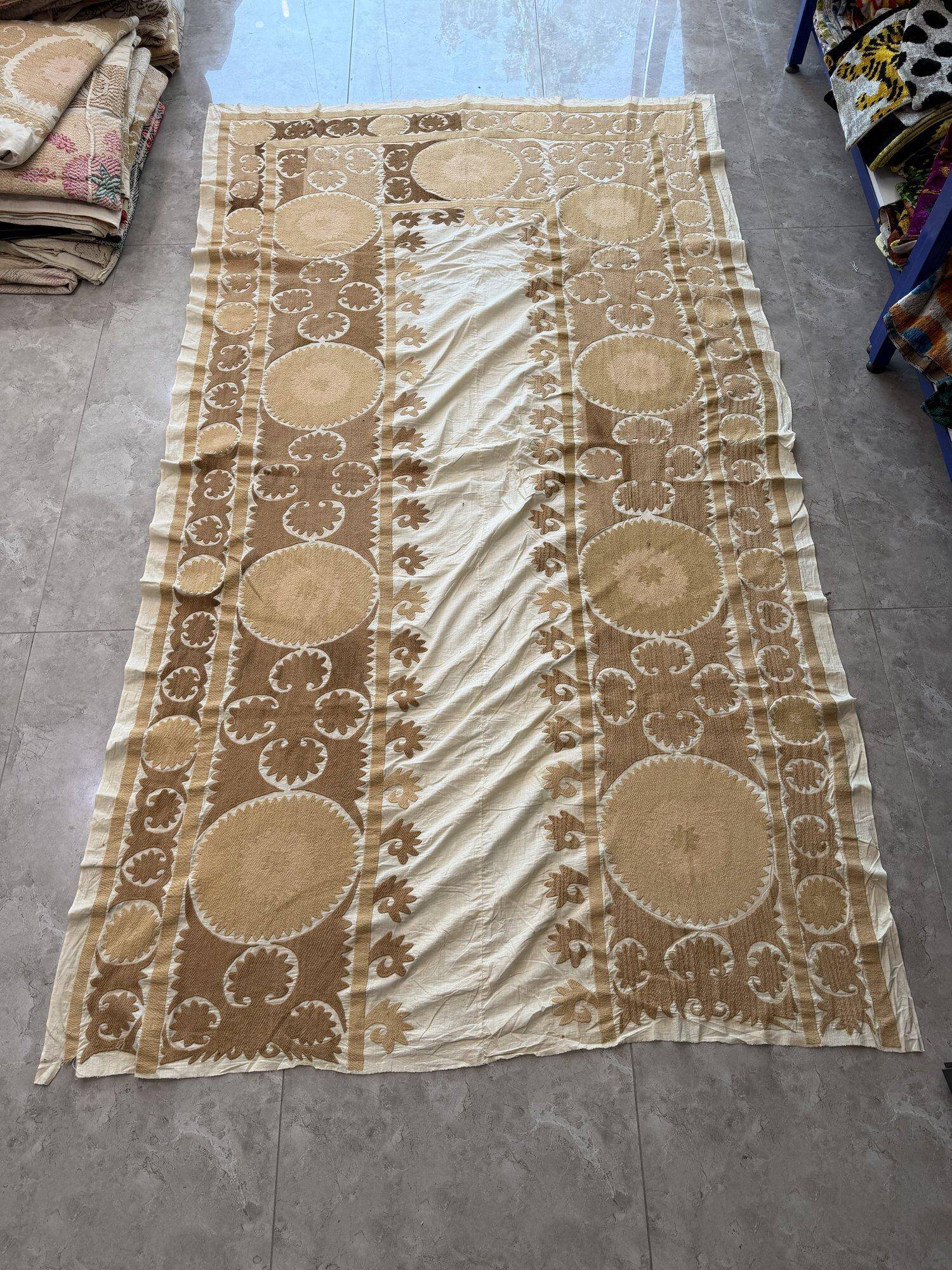 Vintage hand-embroidered tablecloth 154x269 cm