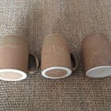 3 stoneware mugs