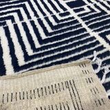 Handmade black and white Beni Ouraine Berber rug, size 150 x 250 cm