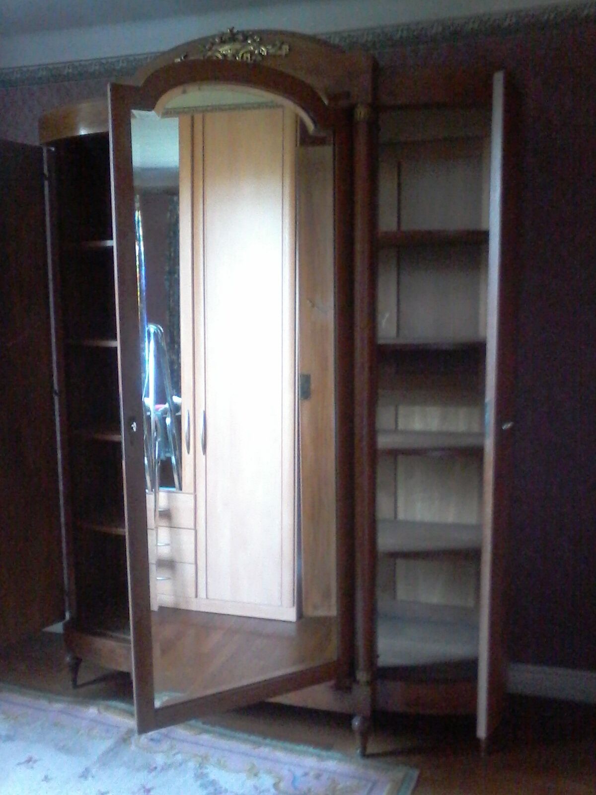 Cabinet 1900s
