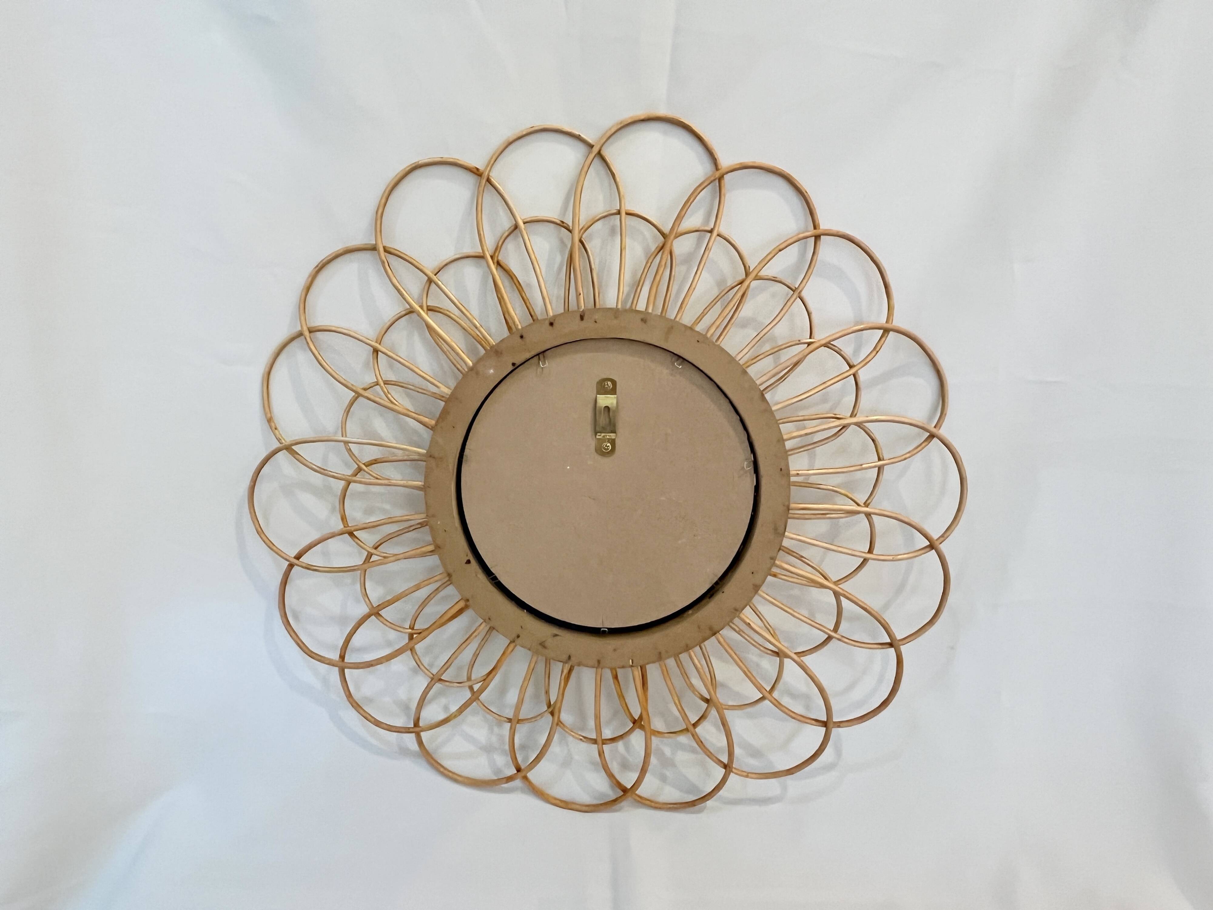 Round mirror flower sun in rattan wicker wood vintage 1960 1970 55 cm folk