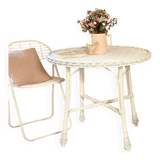 Rattan table