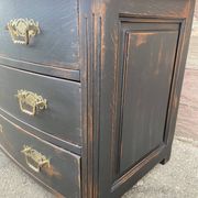 Alsatian curved chest of drawers XVIIIth patinated