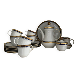 Coffee service for 10 people