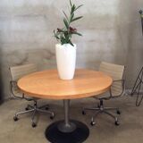 Round dining table foot tulip metal 1970