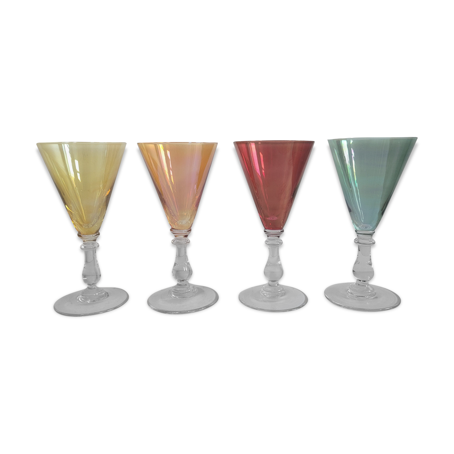 Set 4 colored wine glasses