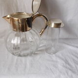 Orangeade lemonade pitcher with ice reserve