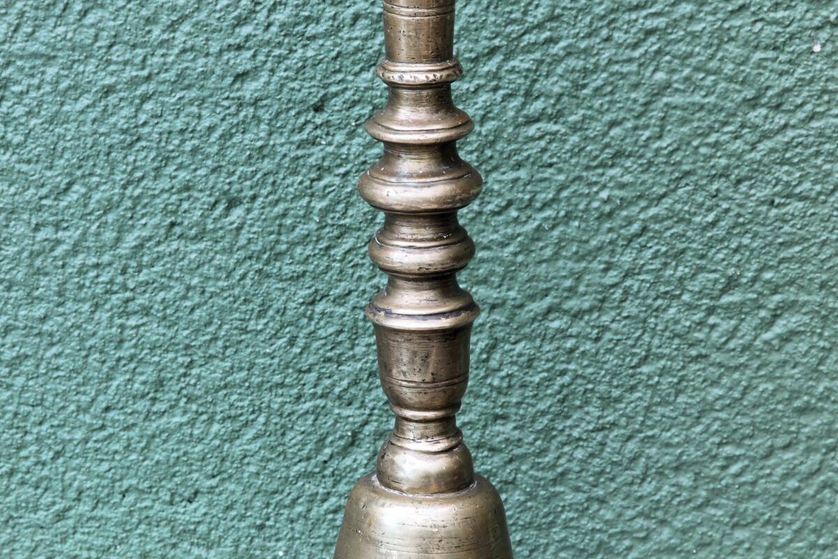 Bronze candlestick torch, high period