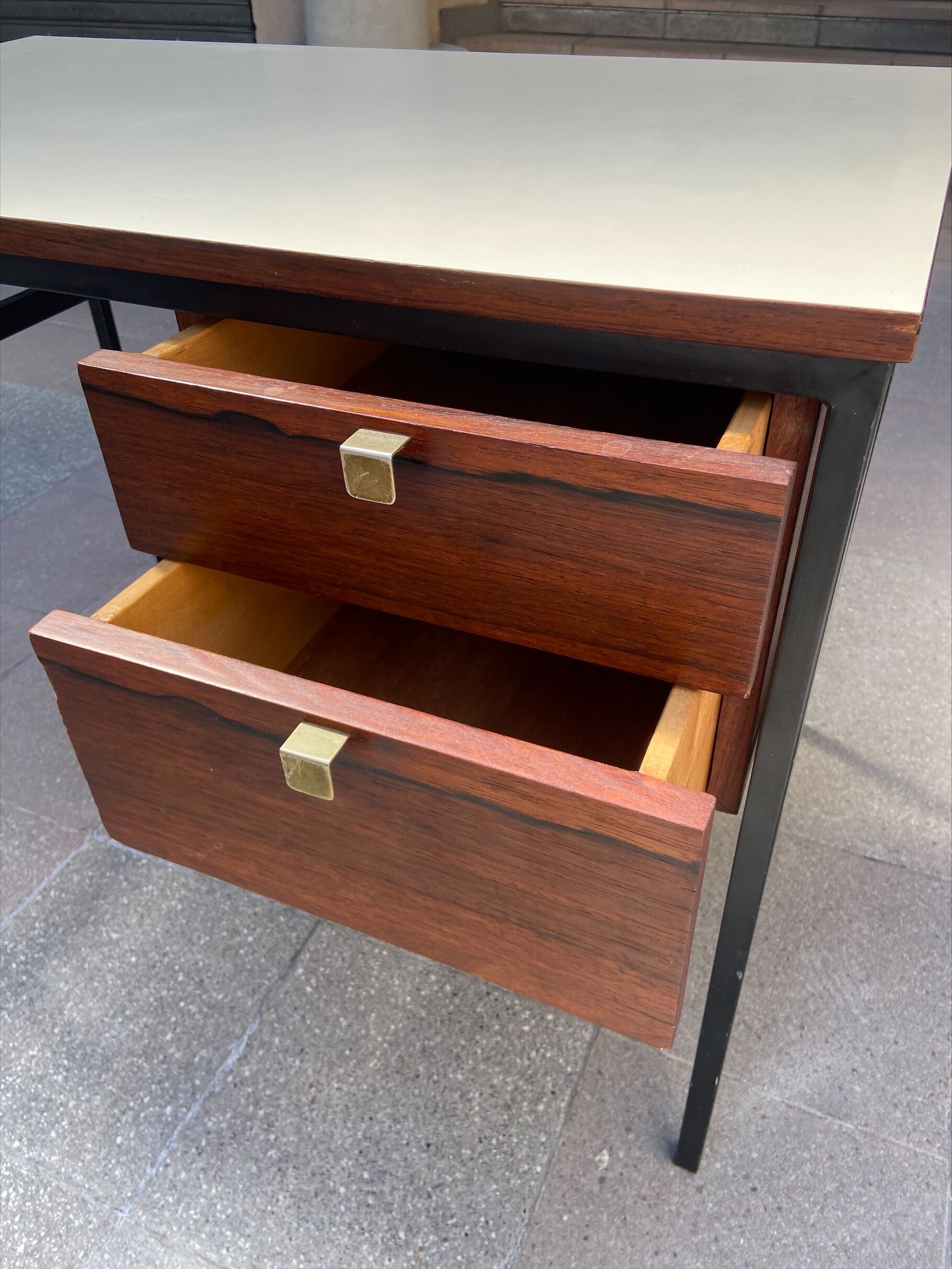 Bureau années 50