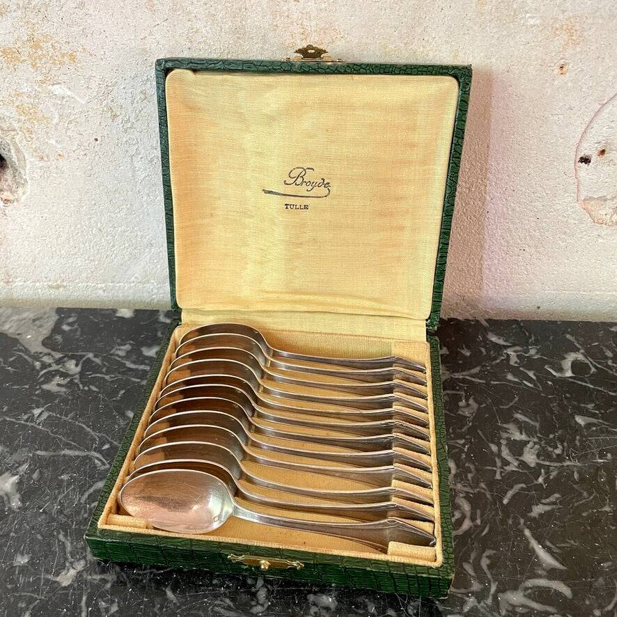 Set of 12 Ravinet D'enfert Art Deco dessert spoons