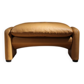 Ottoman en cuir 'Maralunga' par Vico Magistretti pour Cassina | Italie 1973