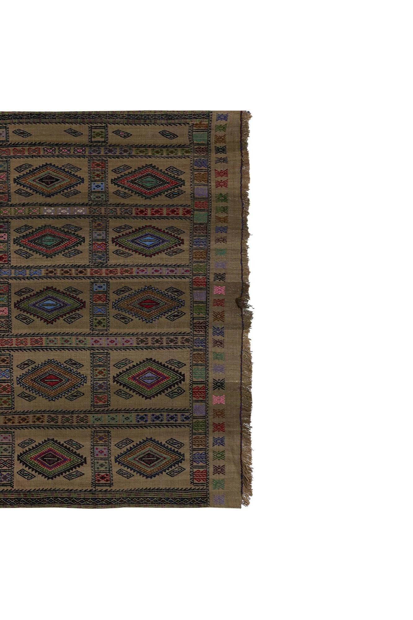 Vintage Turkish kilim, handwoven, 173x236 cm.