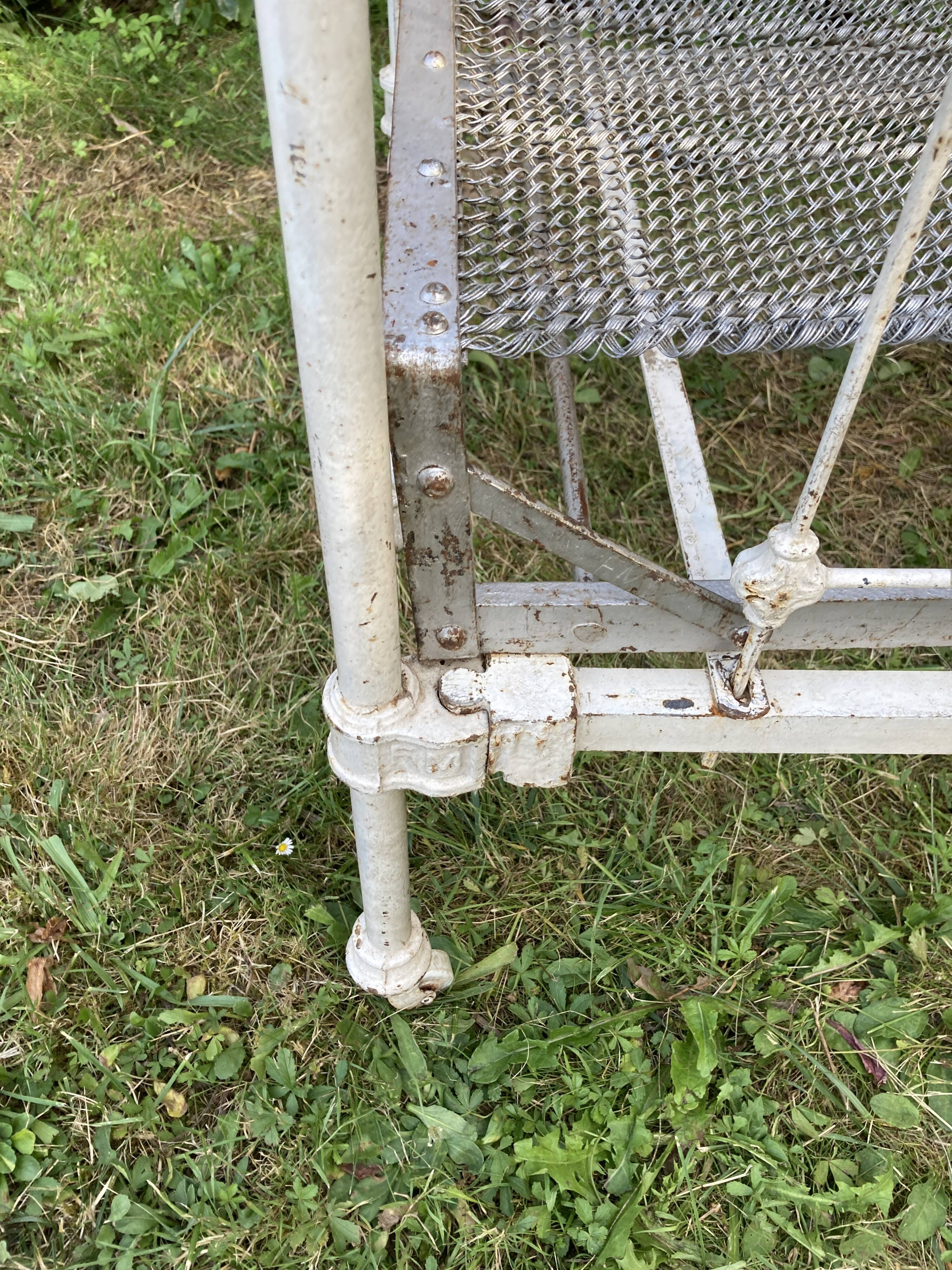 Iron bed for children