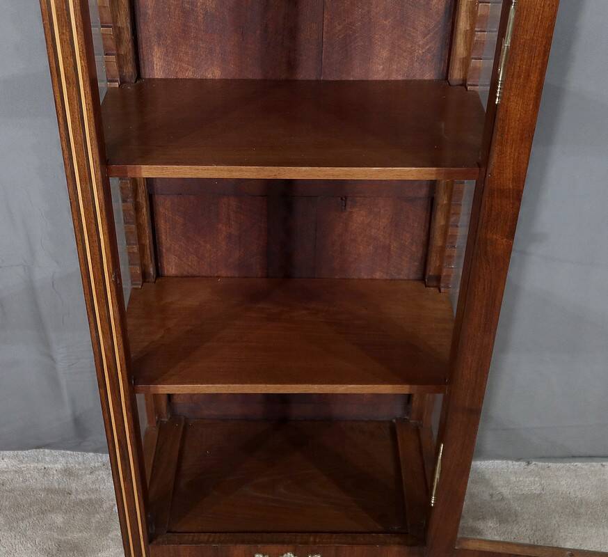 Small Showcase in Marquetry on all sides, Louis XVI style – 1920