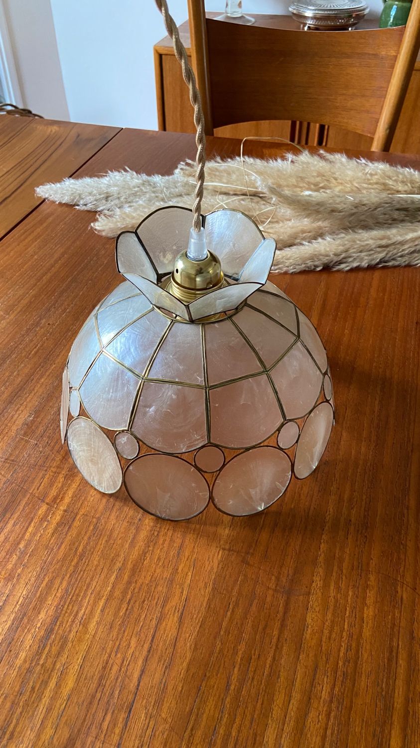 Suspension vintage en nacre et laiton