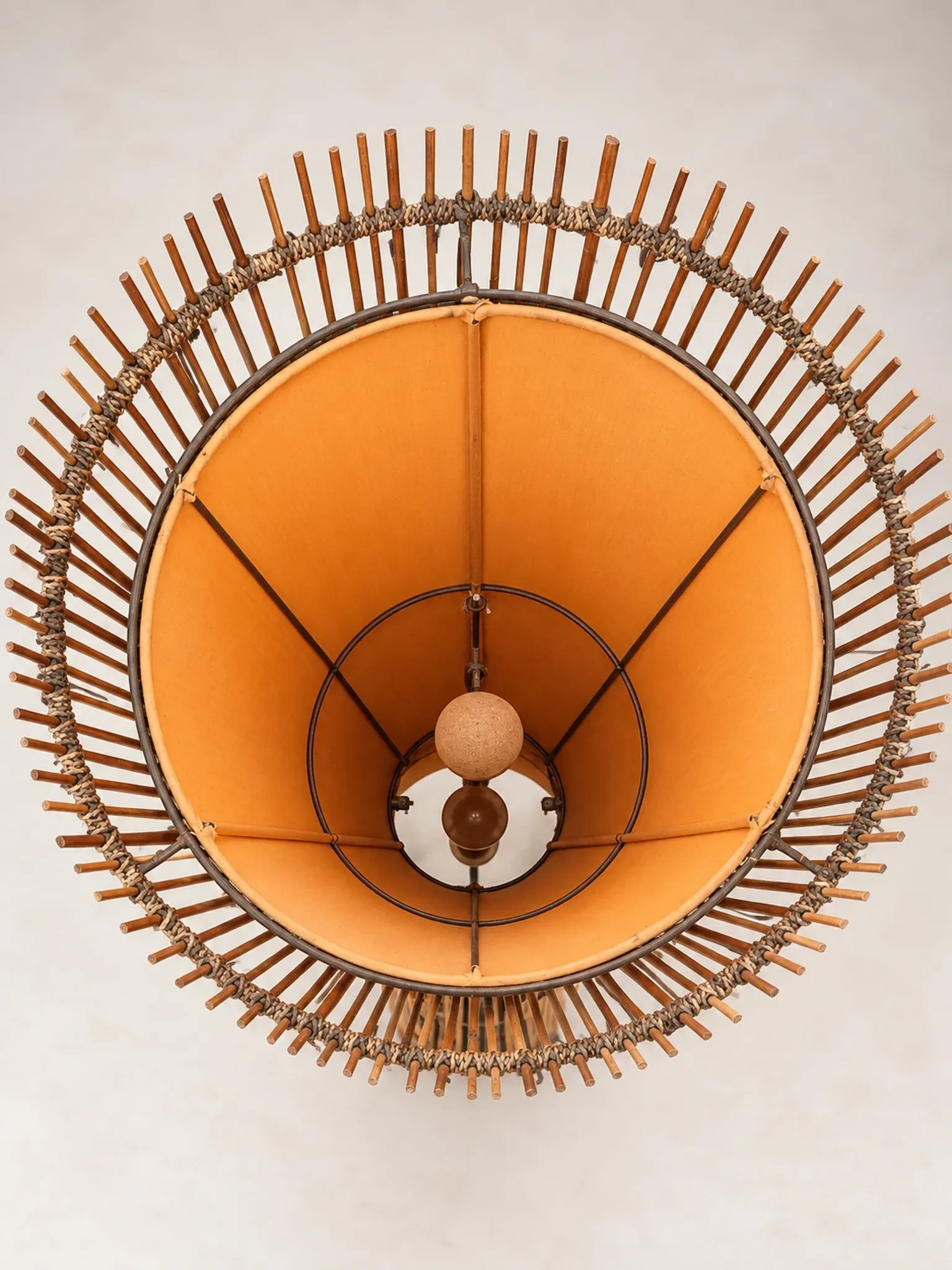 Grand lampadaire vintage Kobe