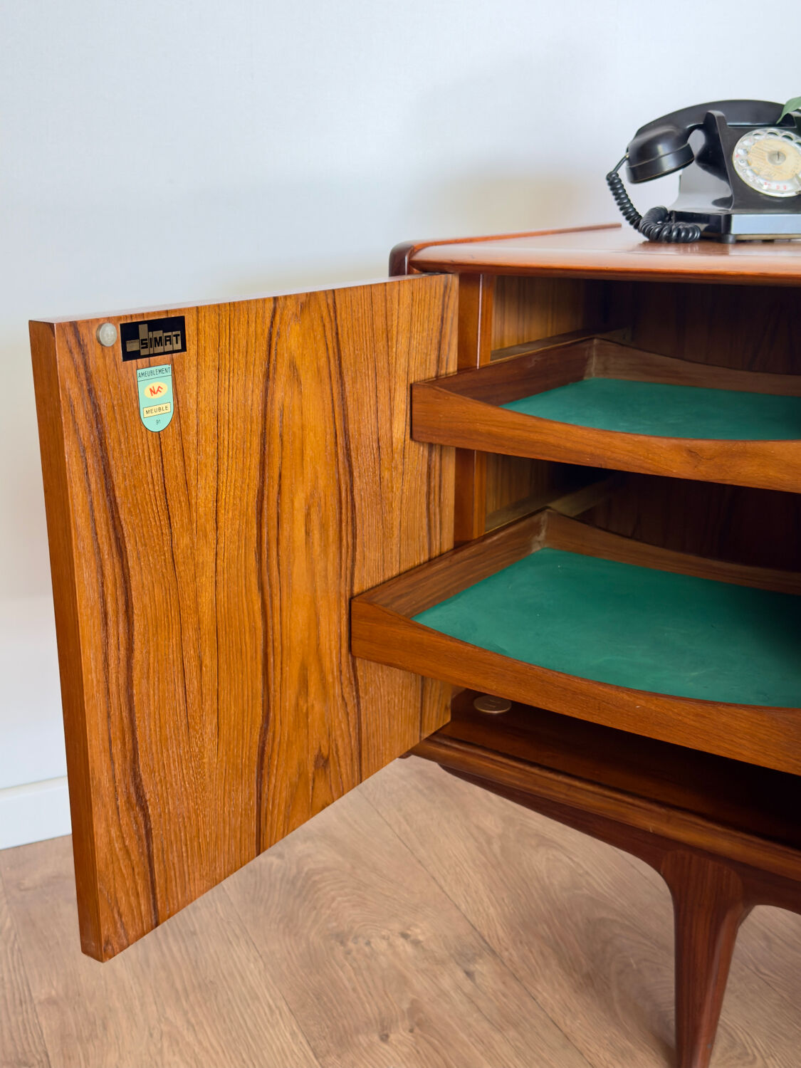 Simat french sideboard