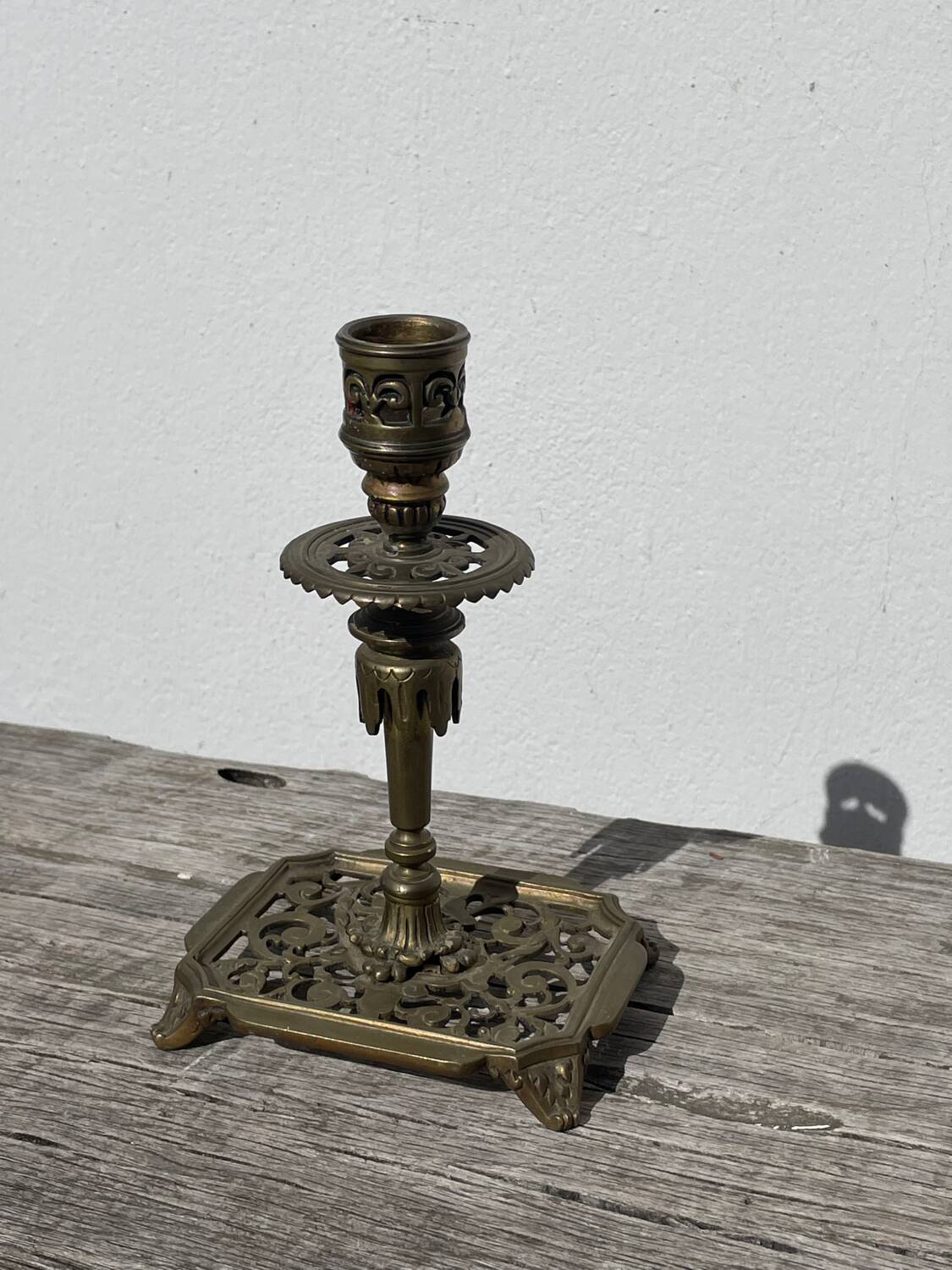 Bougeoir Victorien en bronze doré