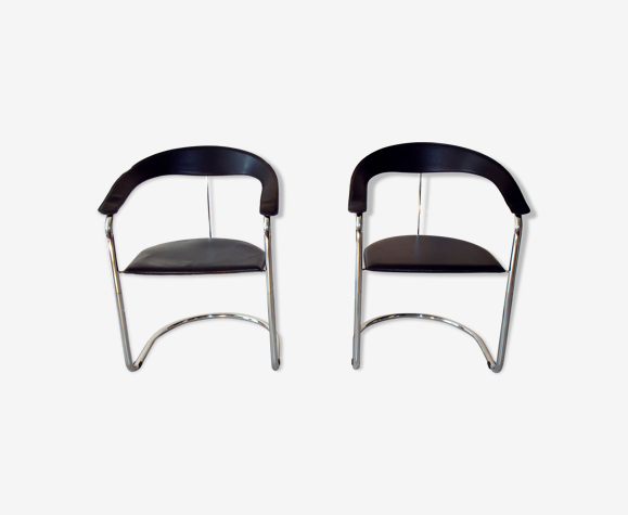 Paire de fauteuils Bauhaus en cuir et chrome, années 70/80