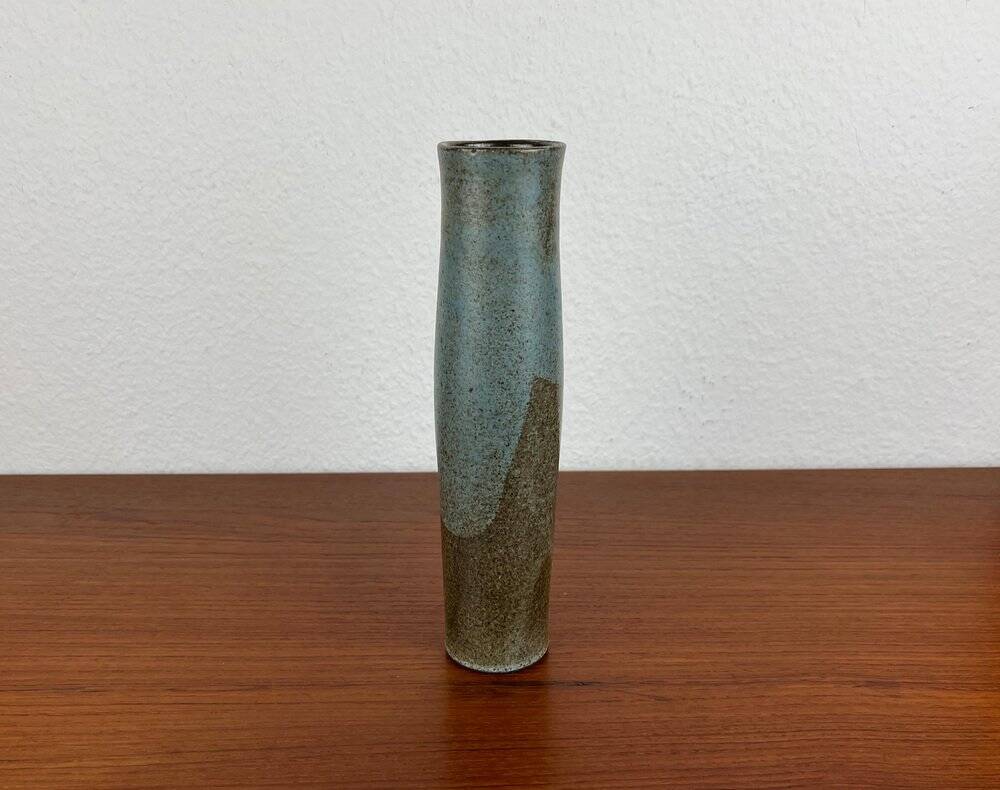 Mid-century German studio pottery vase by Janne Reckert-Cordua, 1960s.