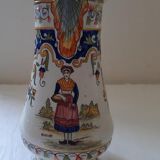 Pichet vase Vieux Rouen numéro 44 et daté 1902