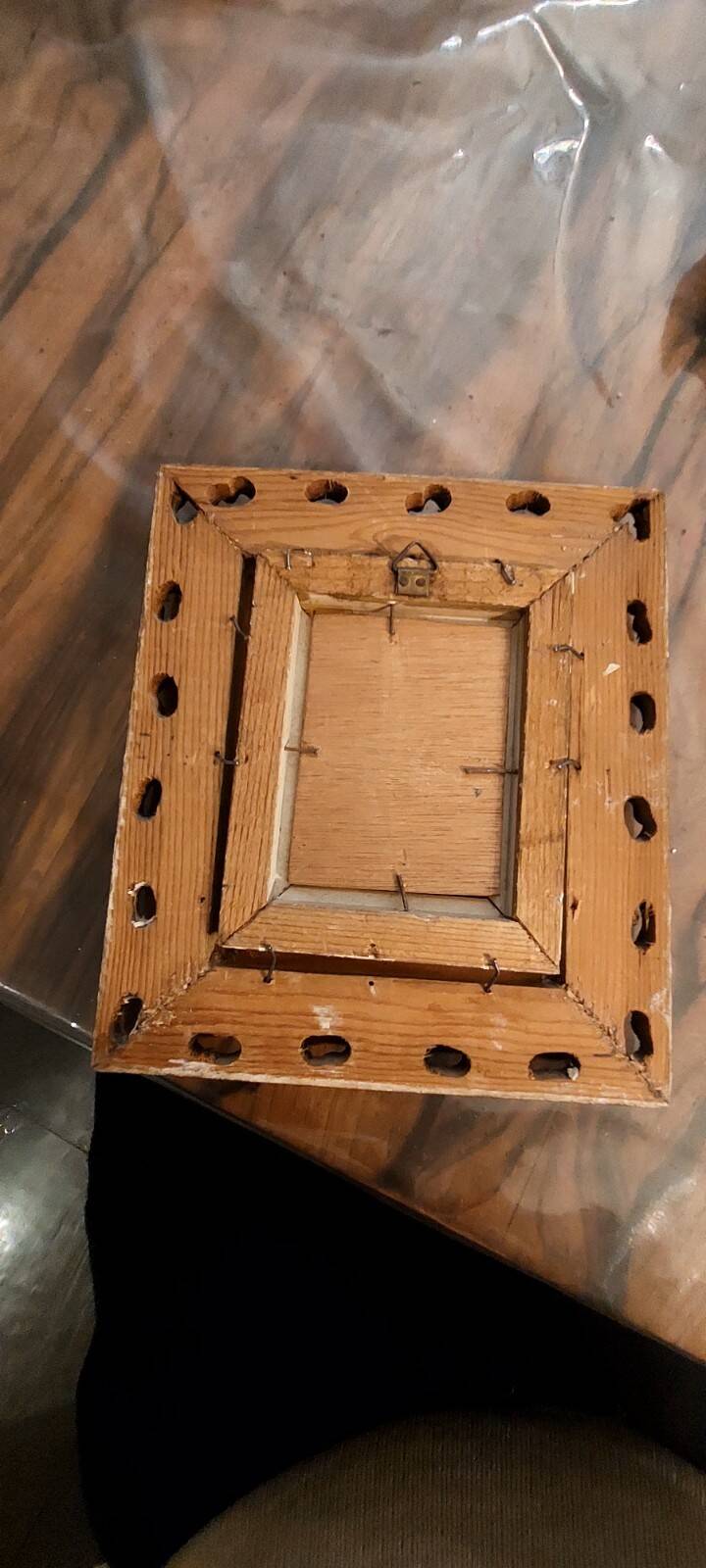 Small old painting oil on panel signed E. Guidi, frame