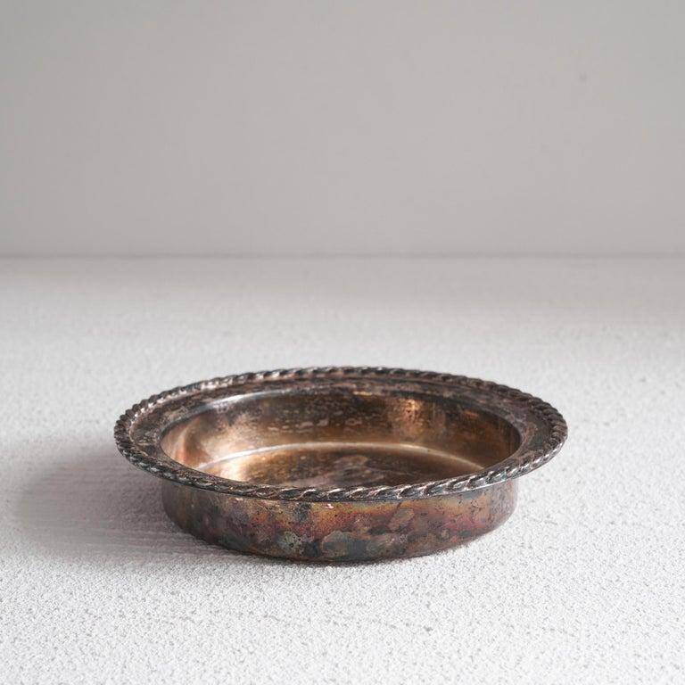 Patinated silver bowl signed Kisho, mid-20th century.