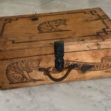 Advertising chest box