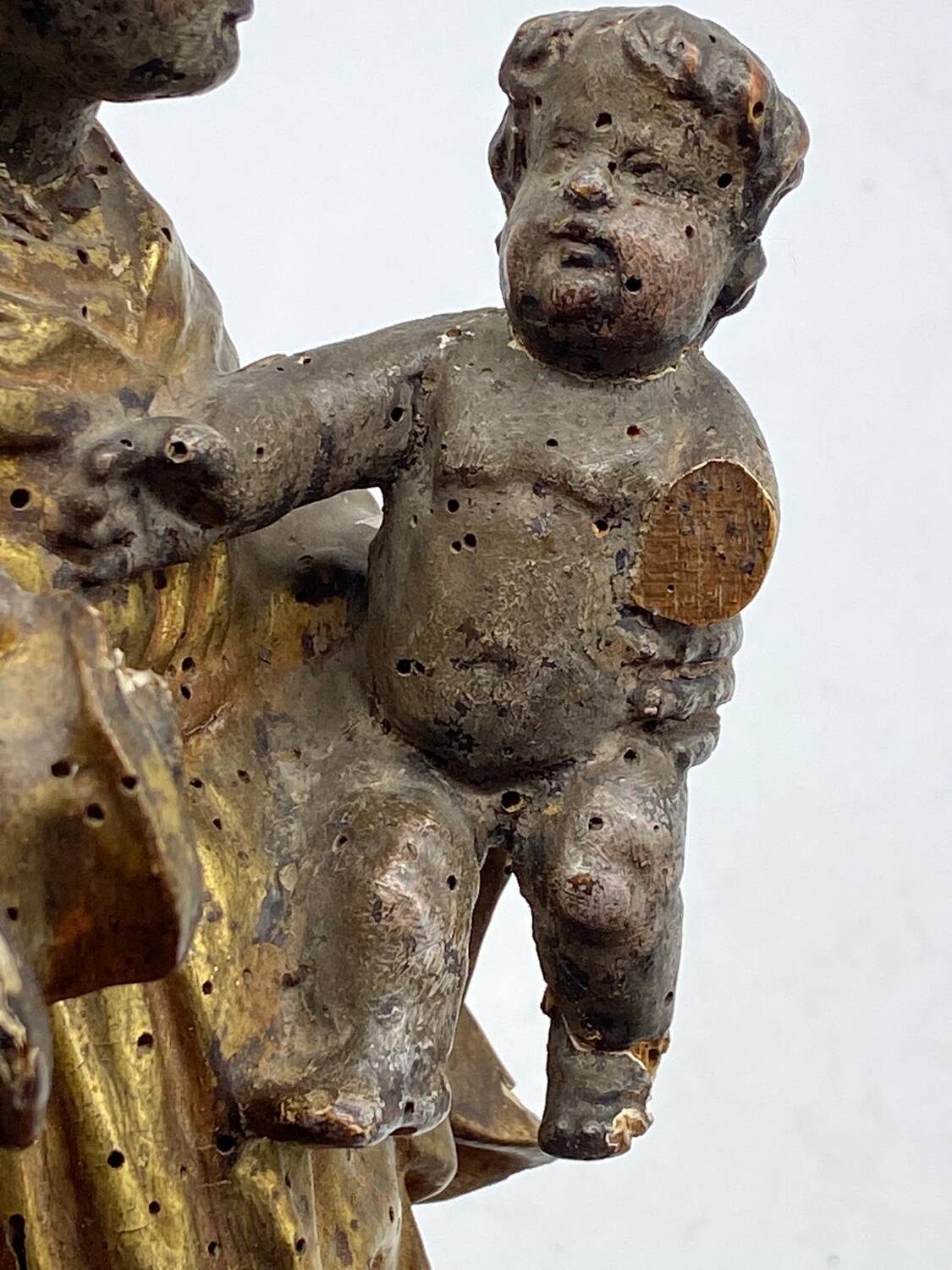 Antique wooden sculpture, Virgin and Child, 17th century