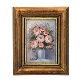 Table of flowers