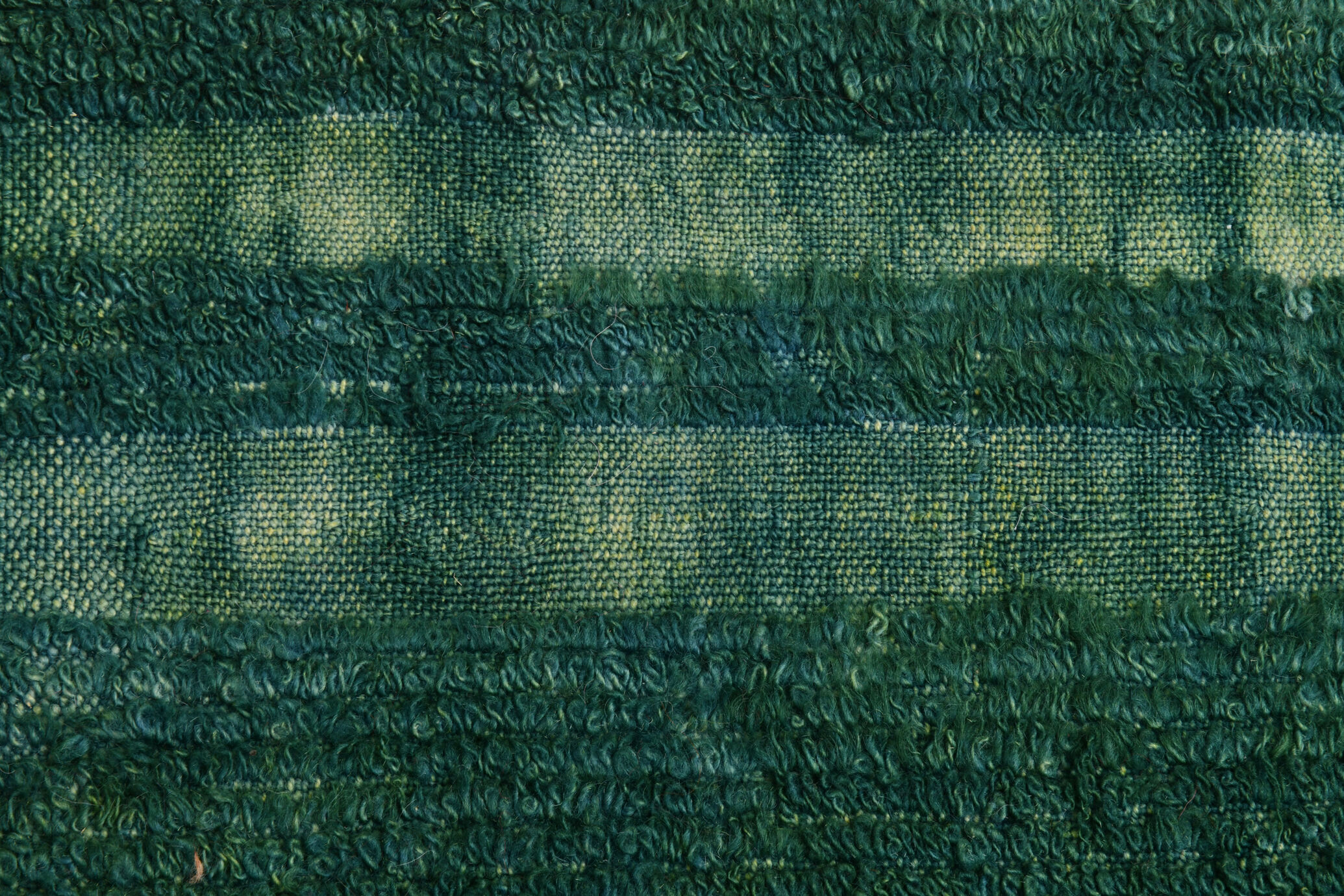 3x3 square green vintage rug 94x105cm
