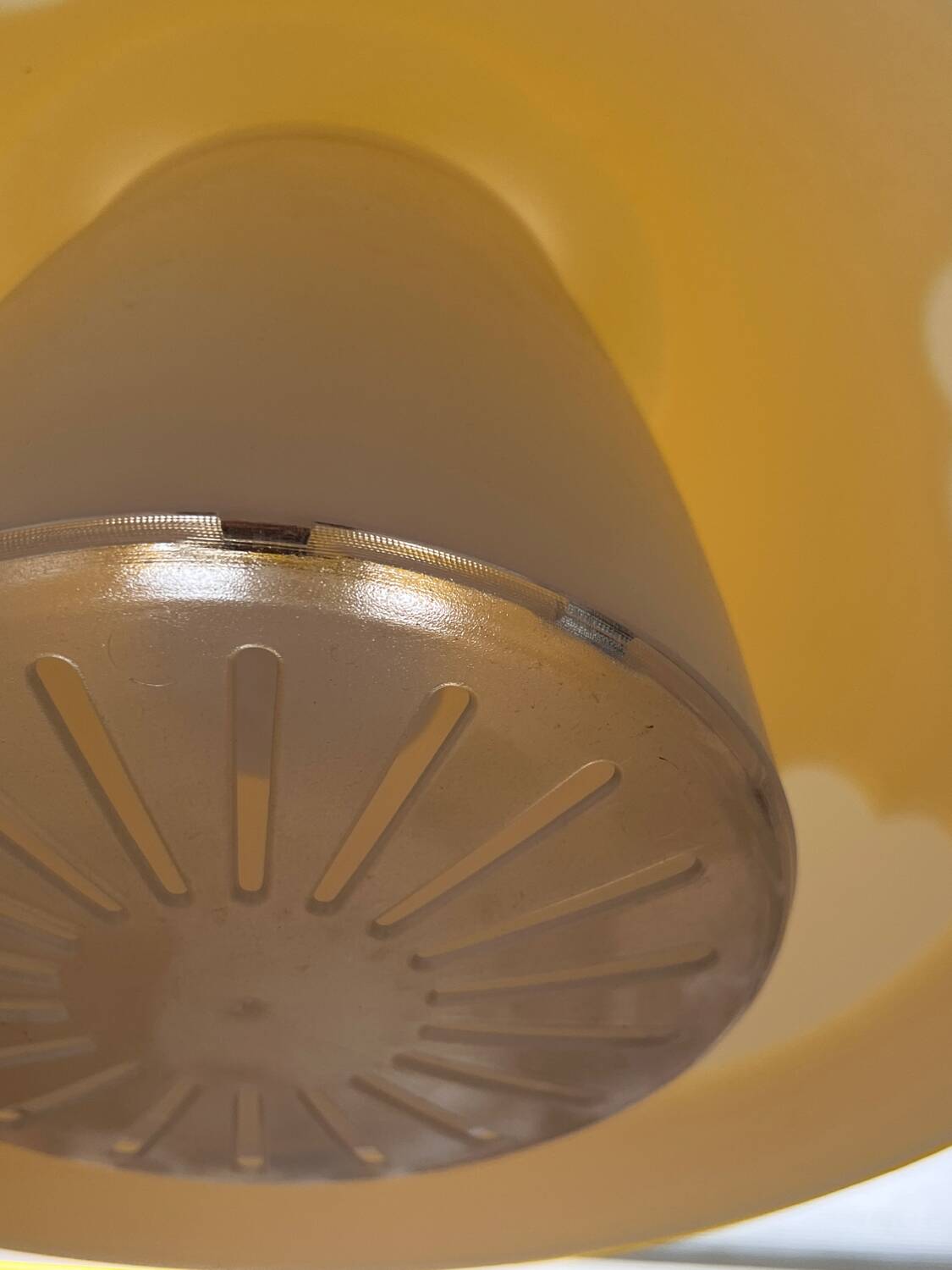 Yellow cloud suspension