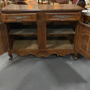 Buffet Louis XV