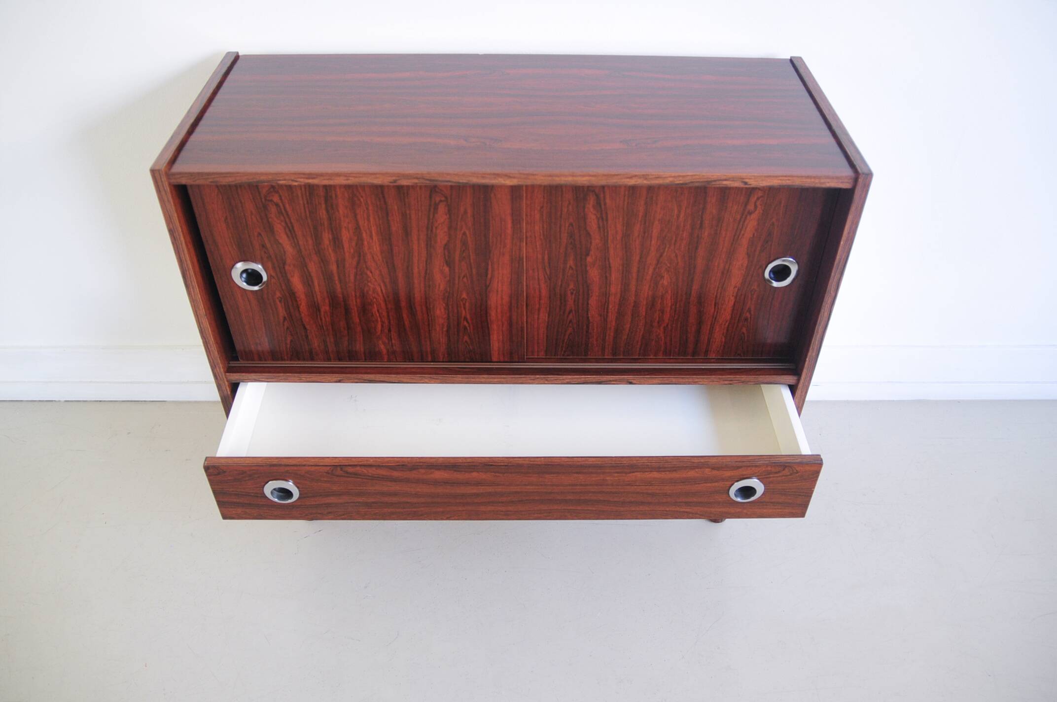 Buffet audio vintage en palissandre