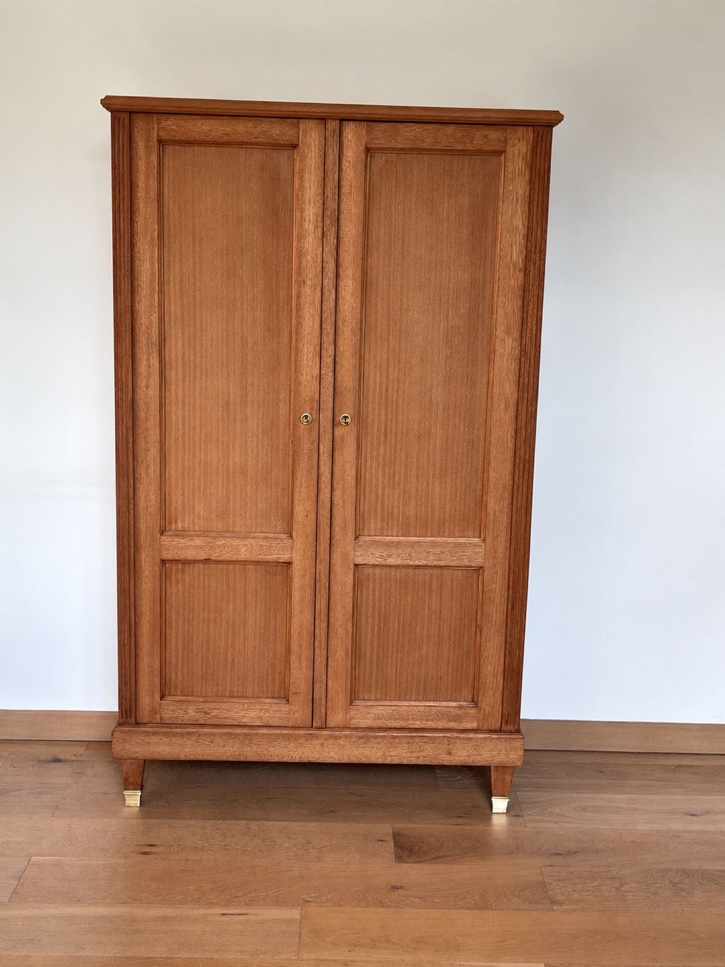 Armoire bibliothèque vintage