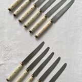 Série de 11 couteaux de table dentelés vintage