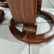 Paire de fauteuils et reposes pieds danois Ekornes cuir cognac vintage 1970