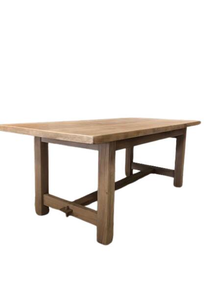 Table de salle à manger en chêne massif