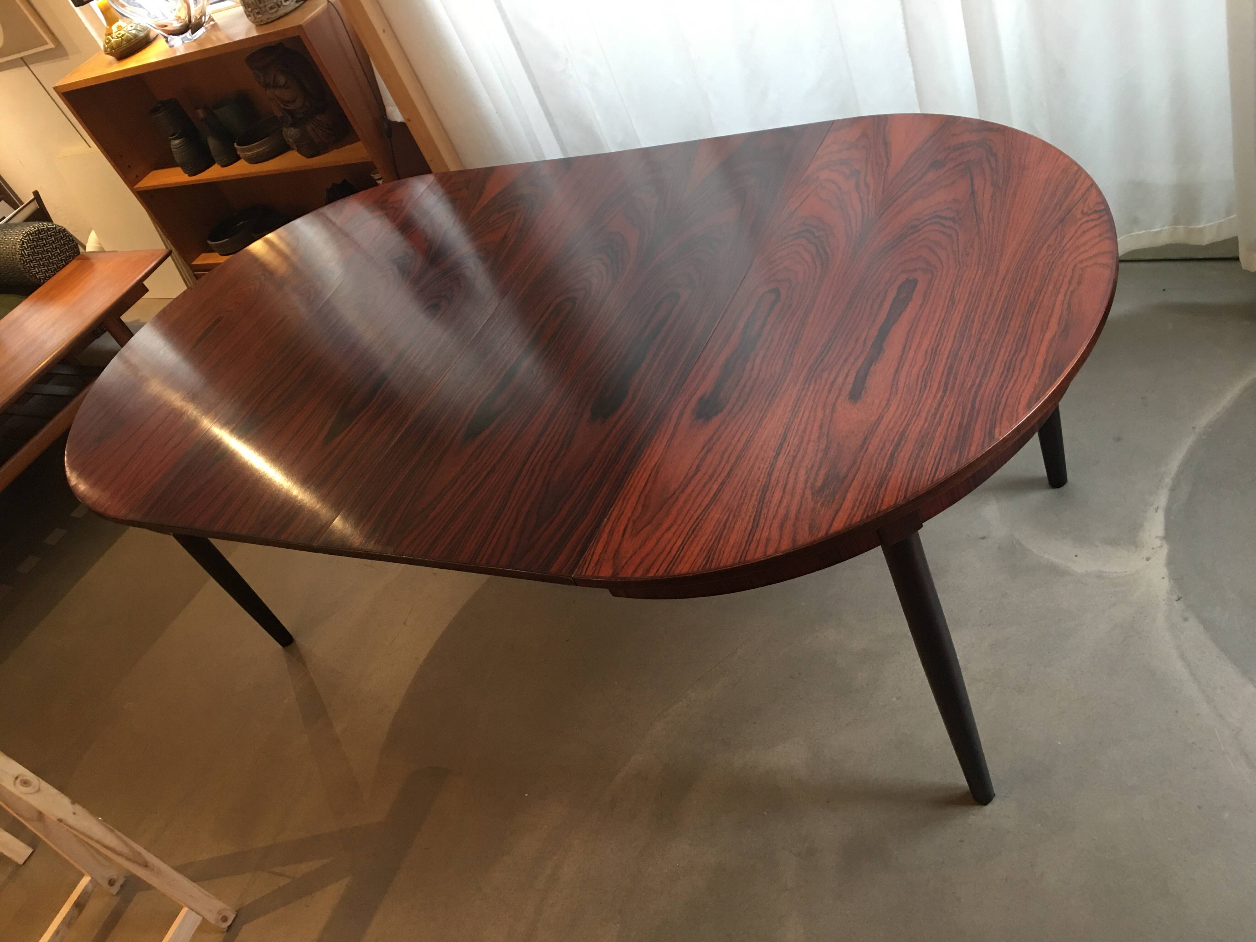 Dining room table, Danish rosewood , 60