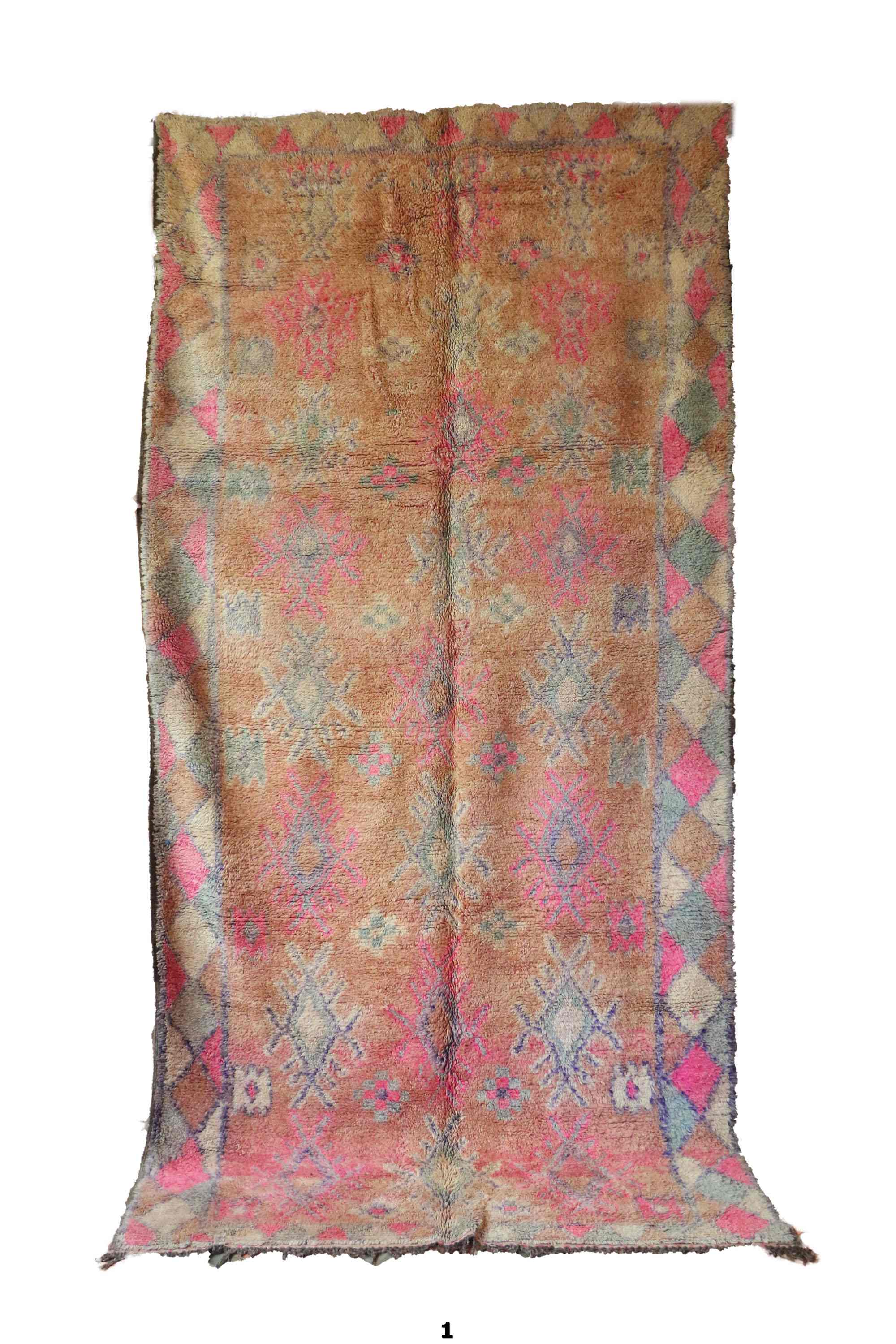 Moroccan pink carpet - 190 x 385 cm