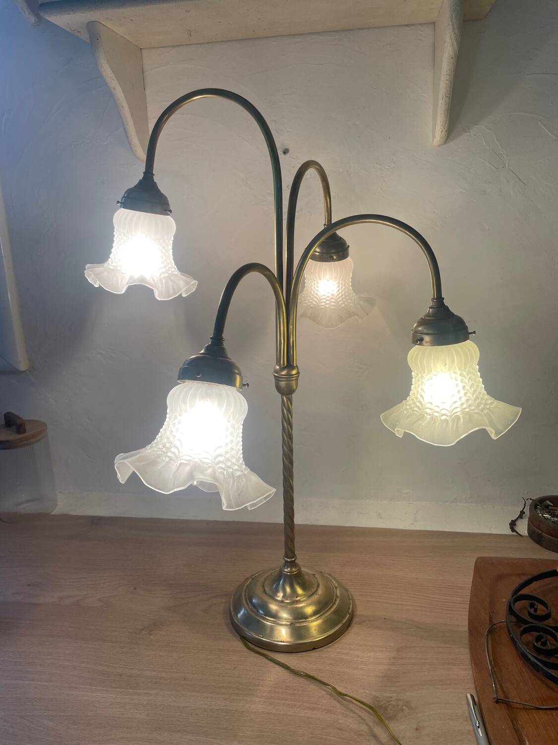 Vintage 4-light brass lamp
