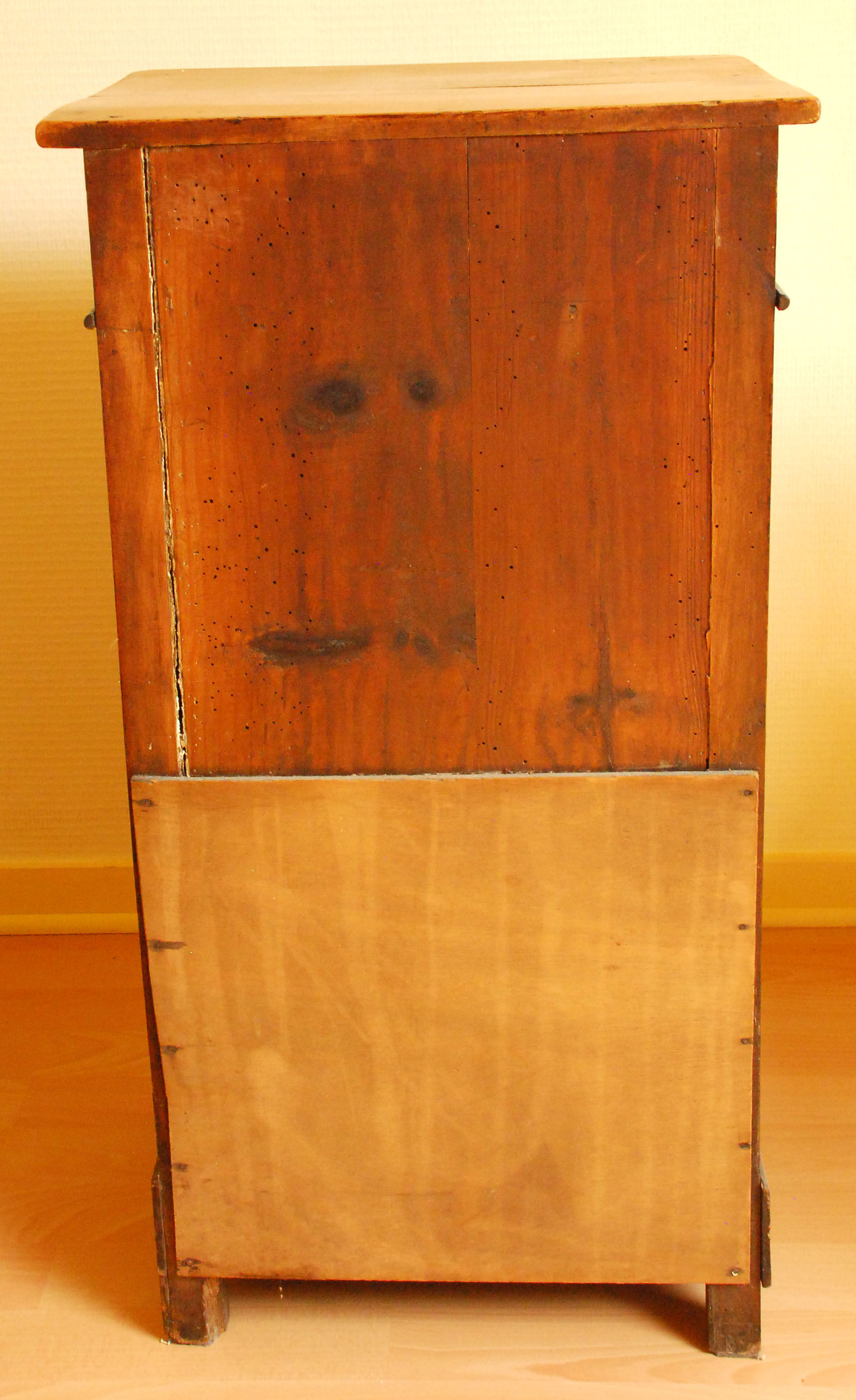 Old bedside