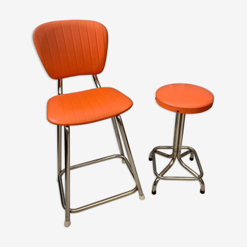 Duo of chair and stool 1970 orange and chromes